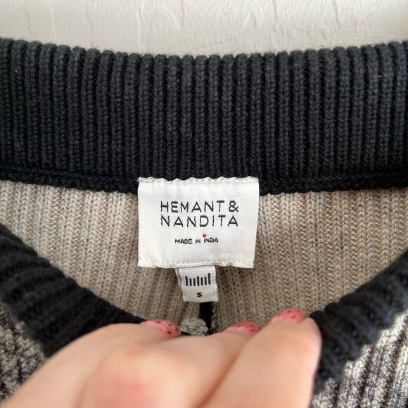 Hemant and Nandita Ruha Flared Ribbed Printed Cotton Pants - Picture 7 of 8